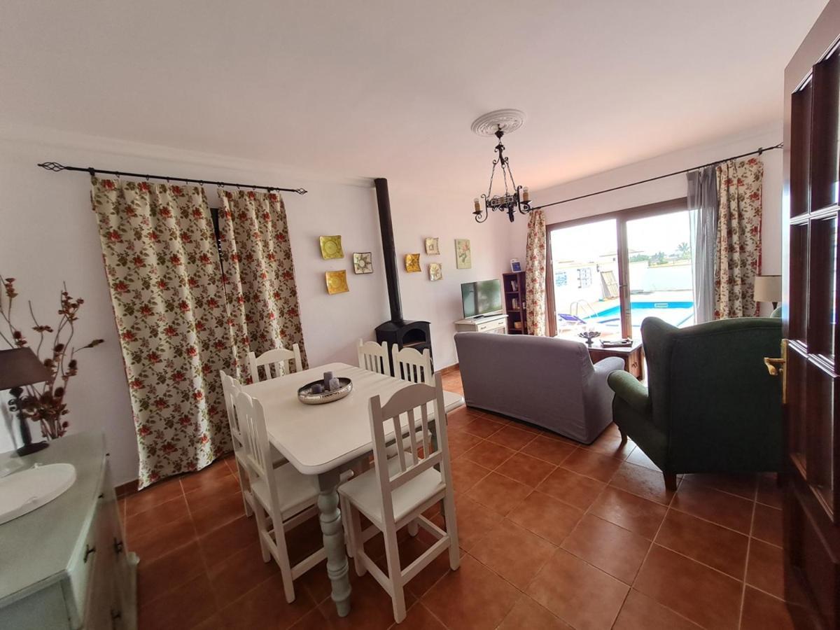 Chalet Las Adelfas Chaparrillo Conil de la Frontera Kültér fotó